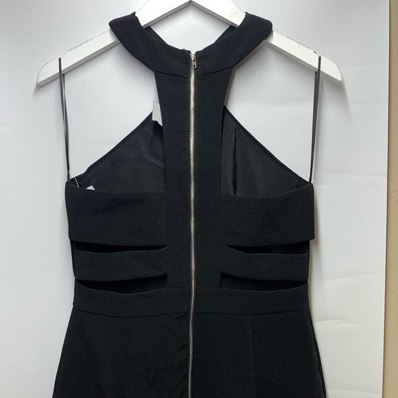 Crossover Neck Crepe Sheath Dress - Picture 6 of 8